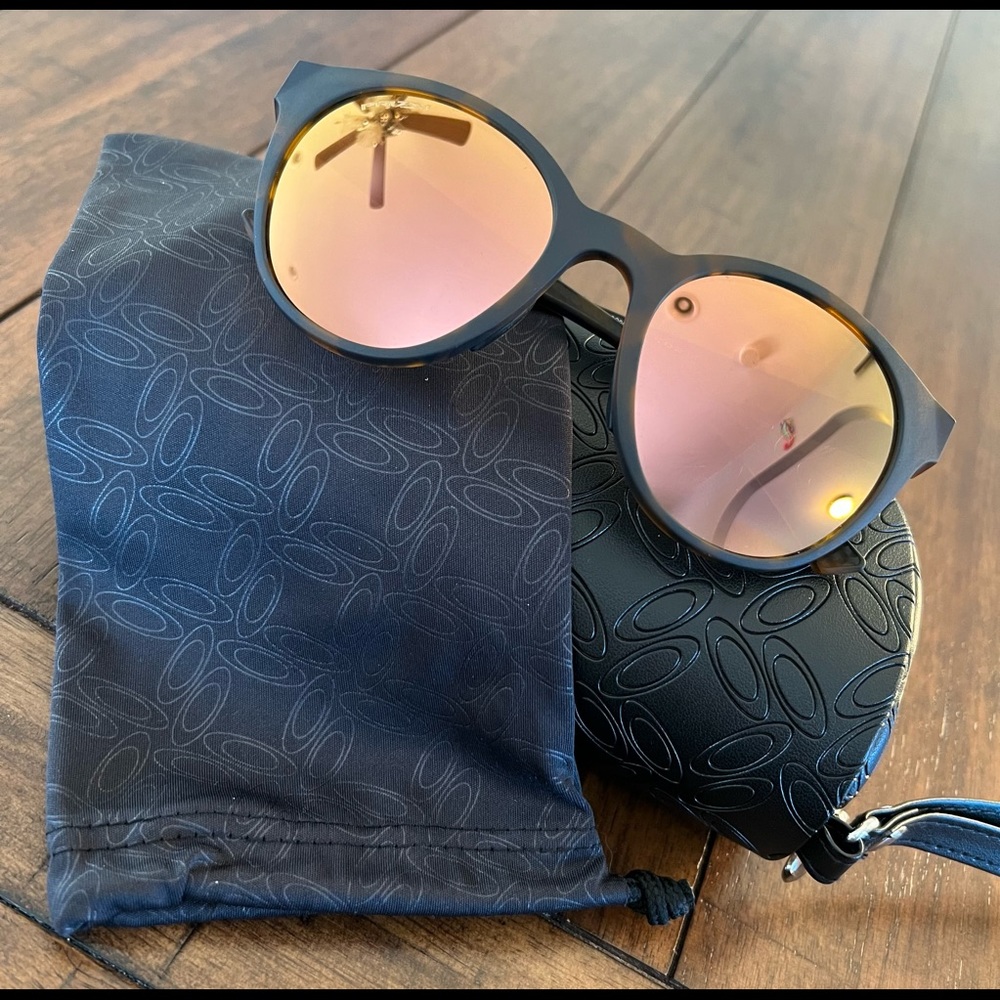 Women’s Oakley Spindrift Sunglasses